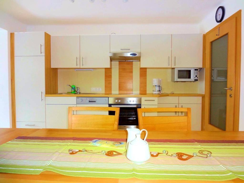 Appartementhaus Monika Flattach Bilik gambar